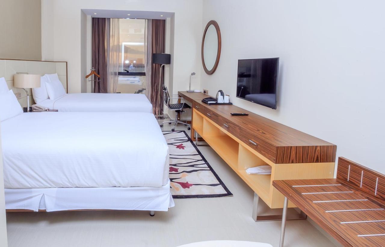 Element By Westin Hotel Дар ес Саалам Екстериор снимка