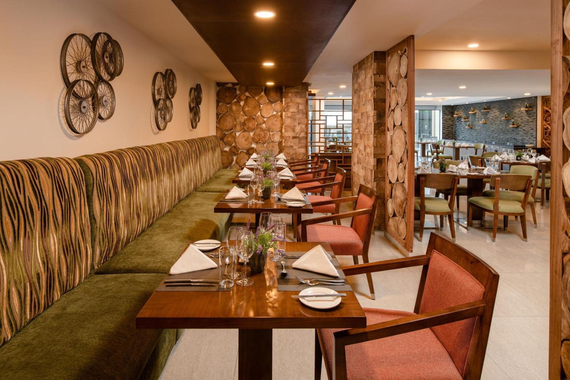 Element By Westin Hotel Дар ес Саалам Екстериор снимка