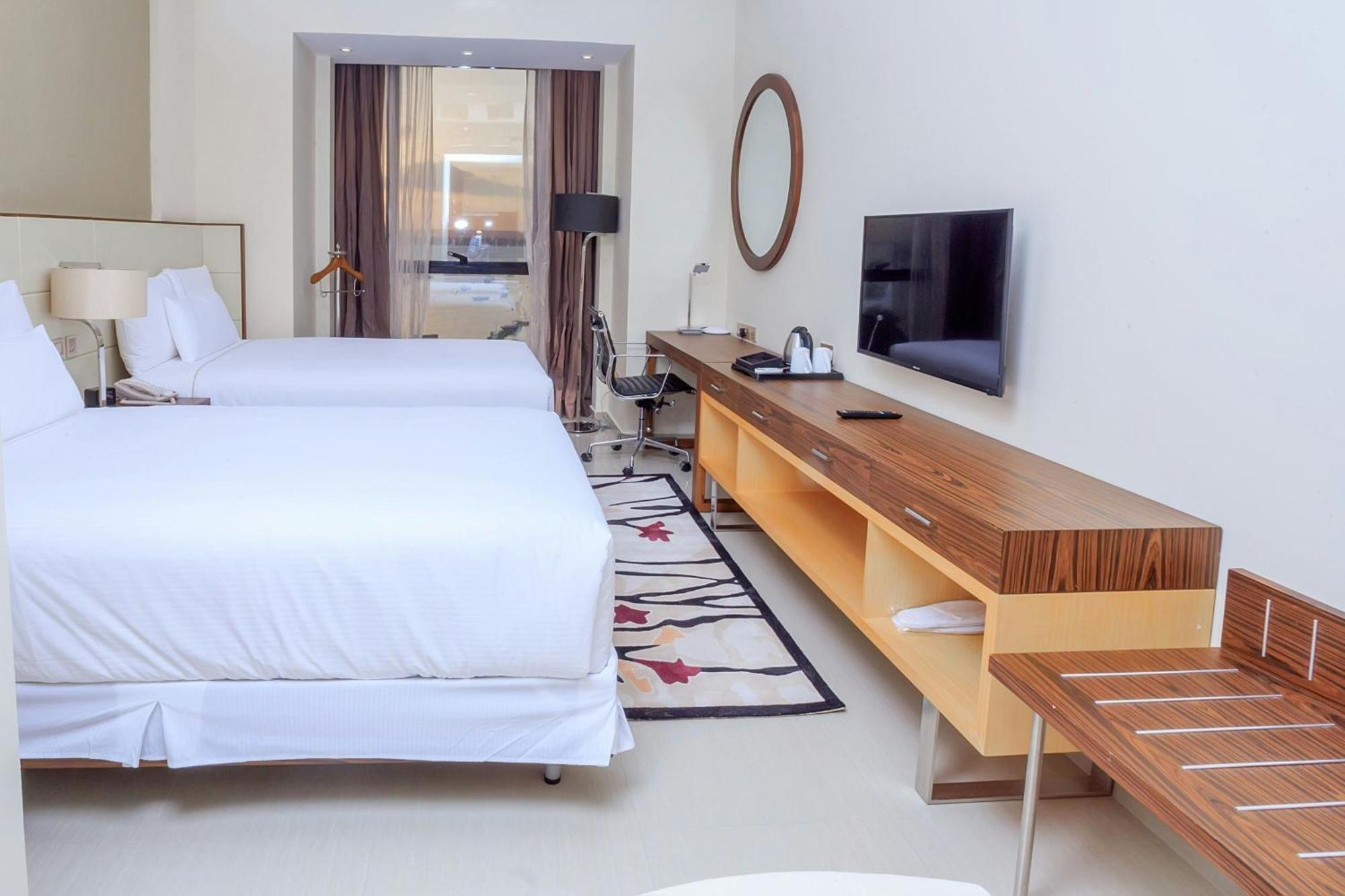 Element By Westin Hotel Дар ес Саалам Екстериор снимка
